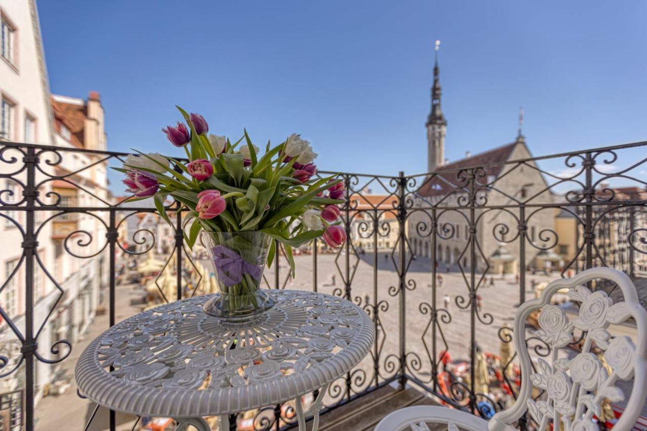 Historic Residence Apartments At Old Town Tallinn Exterior photo