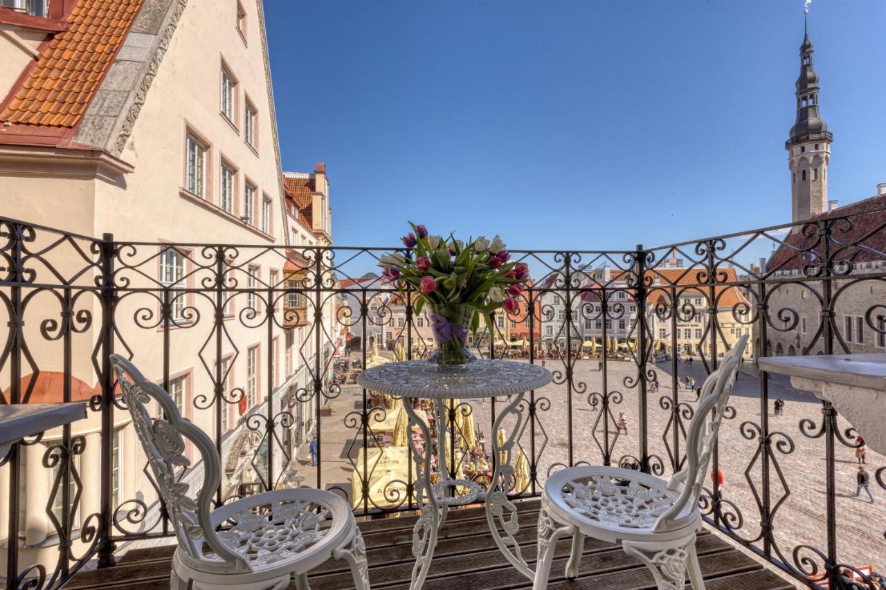 Historic Residence Apartments At Old Town Tallinn Exterior photo